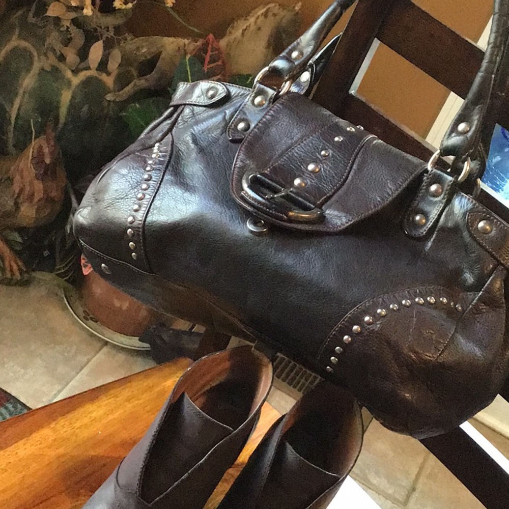 Gorgeous Regina Italian leather hobo bag